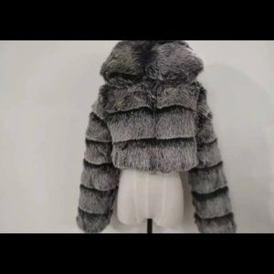 Fluffy jacket 💞